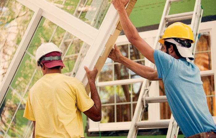 window repair contractors