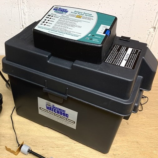 Sump pump battery